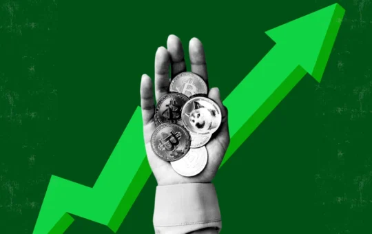 Bitcoin Hits Two-Week High: Top Analyst Says $90K Surge Could Be Just Weeks Away