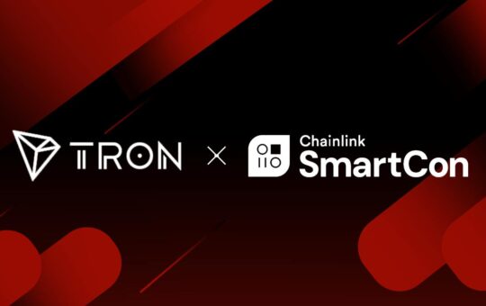 TRON Unites as Silver Sponsor at SmartCon, Justin Sun Announces TRON Integration With Chainlink Data Feeds