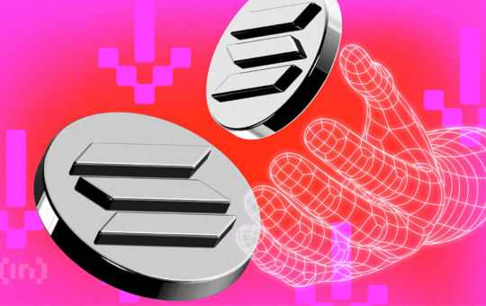 Solana(SOL) May Struggle to Stay Above $200 as Bears Tighten Grip