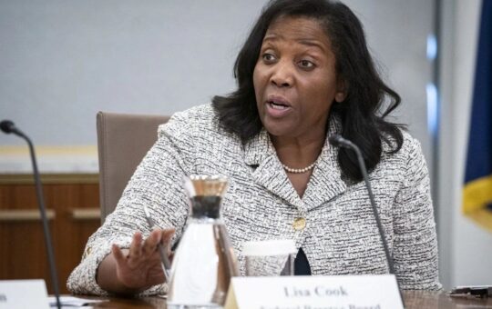 Legal Showdown Set: Court to Hear Fed Governor Lisa Cook’s Suit Against Trump on Friday