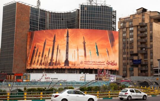 TRM Labs: Iranian Crypto Flows Fall to $3.7B in 2025 as Nobitex Hack, Tether Freezes and Geopolitics Erode Trust