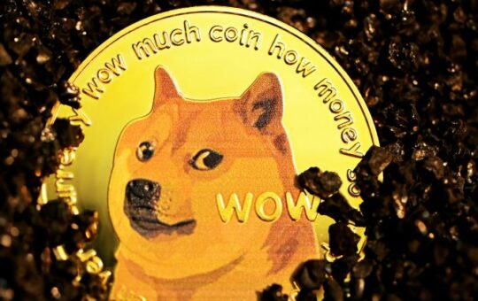 Trump Jr.-backed Thumzup to acquire Dogehash to establish Dogecoin mining platform