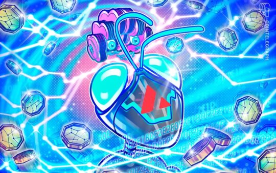 Avalanche activity driven by DEXs, trading bots, whale memecoin speculation