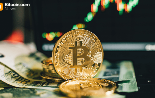 Bitcoin Derivatives Heat Up: $77.45B Futures Stack, Calls Still Rule the Options Pit