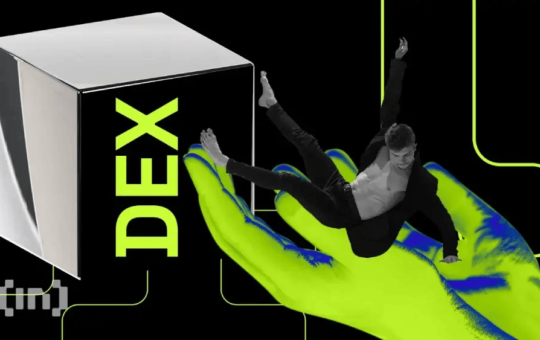 HYPE Price Falls as CZ-Backed Aster Overtakes Hyperliquid