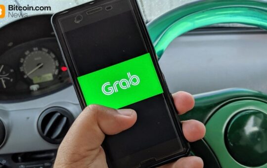 OKX Singapore Enables USDC and USDT Payments at Grab Merchants via QR Codes