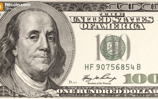 Robert Kiyosaki Reveals What He’d Buy With $100—And Predicts 5x Surge Fast