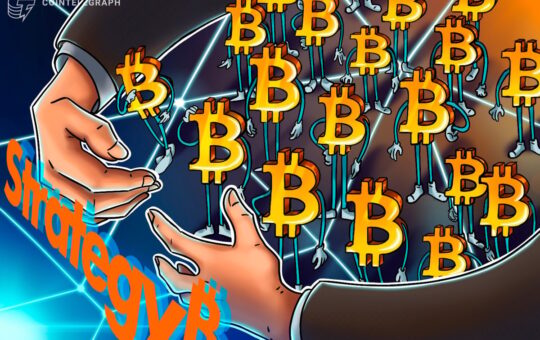 Strategy Invests $449M In Bitcoin, August Buys Reach 7.7K BTC