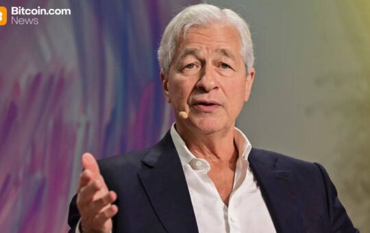 Bitcoin Sinks Further After Jamie Dimon’s ‘Cockroach’ Comment Spooks Wall Street