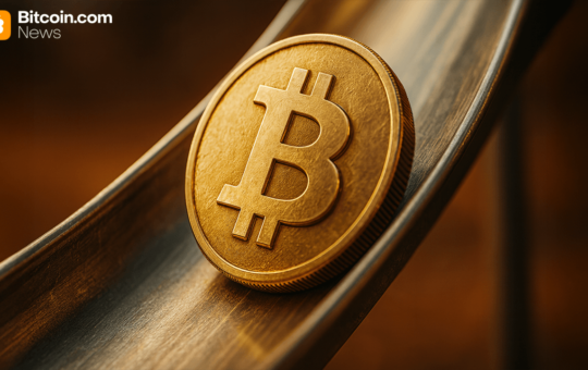 Bitcoin Slides to $107K Range as More Than $400M in Longs Go up in Smoke