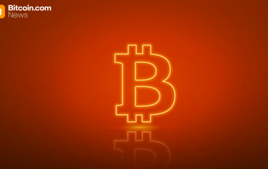 Bitcoin Slips to $112K as Fed Rate Cut Looms — Long Bets Face Heavy Liquidations