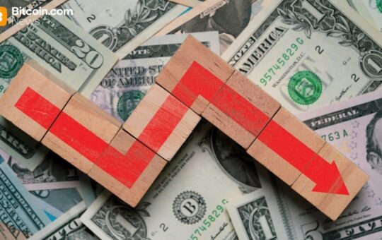 Bitcoin and Ether ETFs Back in Red After Brief Rebound