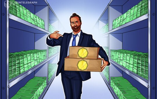 Institutional investors expand digital asset exposure