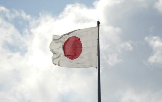 Japan's megabanks to issue stablecoins for business use: Nikkei