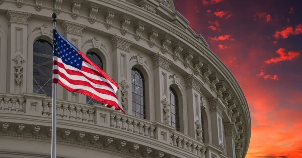 Trump Taps Current FDIC Head for Official Chairman Position