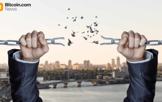 Why the World Needs Crypto: Coinbase CEO Ties Digital Assets to Economic Freedom