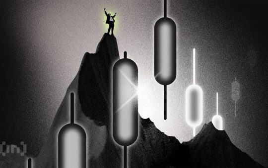 BlackRock Moves $213 Million Bitcoin at the Worst Possible Time