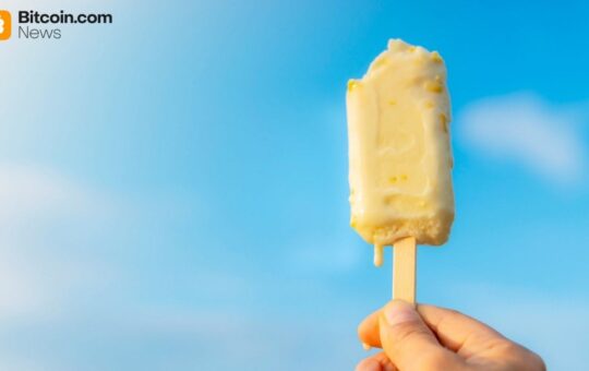 Crypto ETFs Split: Bitcoin and Ether Rise as Solana Sees Sharp Exit