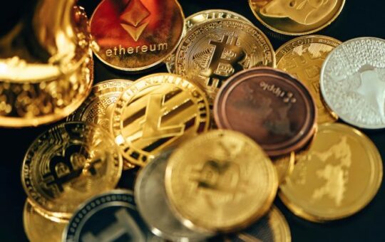 Crypto market surges by $65B in three hours as Bitcoin gains over $30B