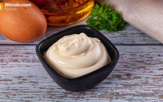 El Salvador Buys the Dip: Adds Nearly 1,100 BTC to Its Strategic Reserve