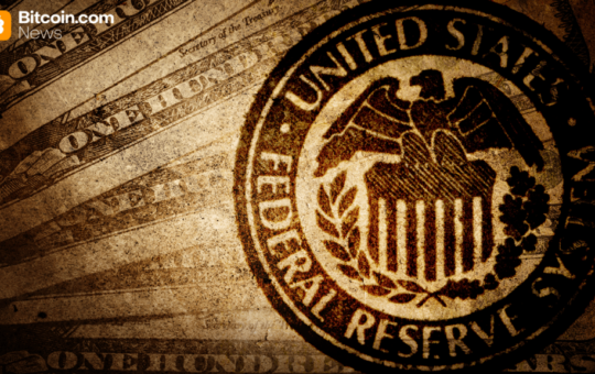 Fed Officials Split as Markets Price in December Rate Cut