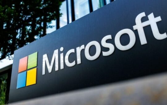Microsoft on track for longest daily loss streak in over a decade