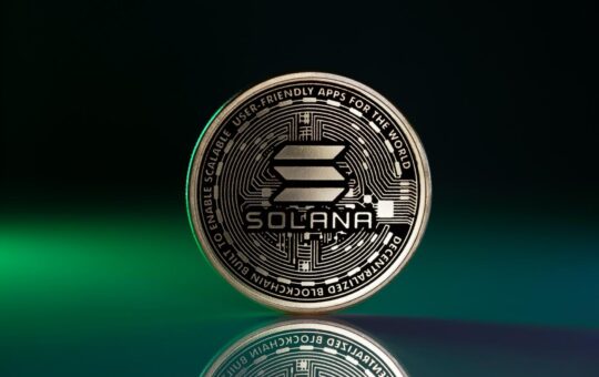 US Spot Solana ETFs Record $200M Inflows In Debut Trading Week — Details