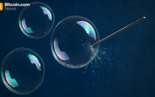 Weekly Roundup: Crypto Market Loses $280B, Bitcoin Risks Drop Toward $89K