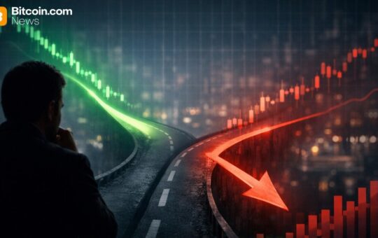 Bloomberg Strategist Warns Ether More Likely to Hit $2,000 Than $4,000