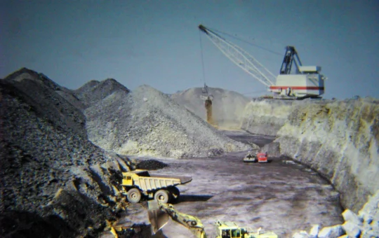 Mining business learnings for AI deployment