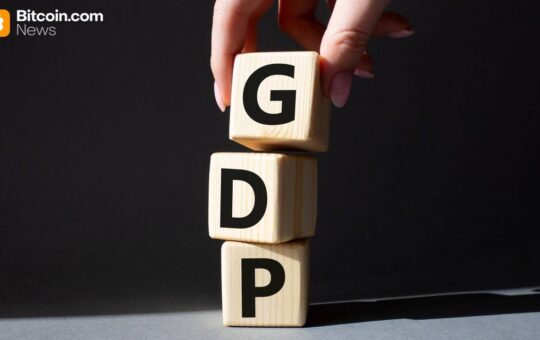 The US Economy Grows More Than Expected; Bitcoin Drops Anyway