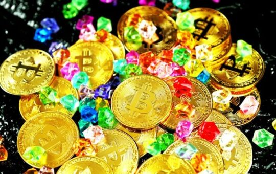 Trader with $9.6M profit opens long positions in Bitcoin, Ethereum, and Zcash