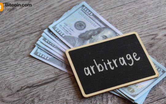 Bitcoin Arbitrage Yields Shrink as Institutions Pull Back