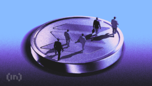 Solana Sees Record RWA and Stablecoin Growth but Price Stalls