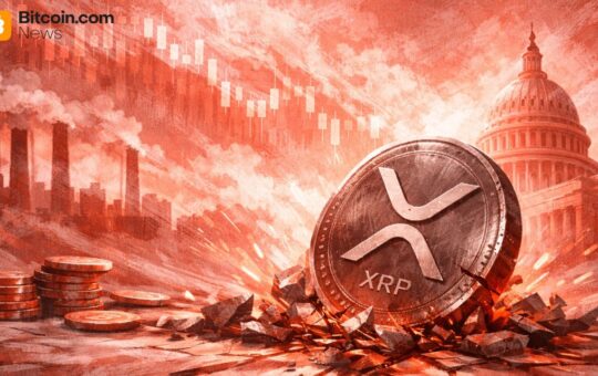 XRP Slumps as Risk-off Wave Fuels Broad Selling Across Crypto Markets