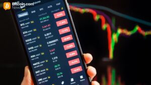 Altcoins Crumble: ETH, XRP, SOL Lead Losses Amid Geopolitical Tensions