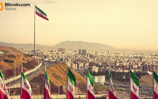 Schiff Warns ‘Affordability Crisis Will Get Worse’ as Trump Eyes Iran 25% Tariffs