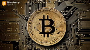 Stalling Under $70K: Bitcoin Range War Intensifies as Key Technical Signals Clash