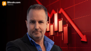 Stocks Face Long Grind Lower, but Bitcoin May Rally First, Says Gareth Soloway