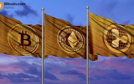 Bitcoin ETFs Rebound With $167 Million Inflow While Ether, XRP See Outflows