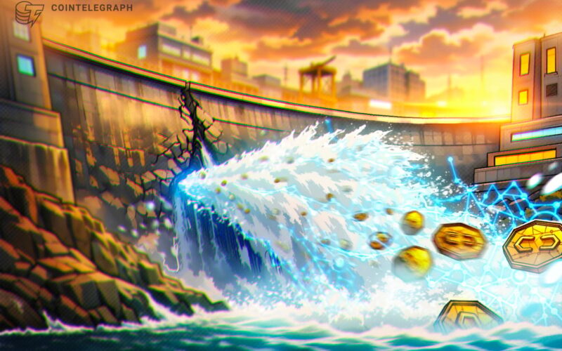 Bitcoin Returns to its 200-Week Trend Line for a Bearish Weekly Close