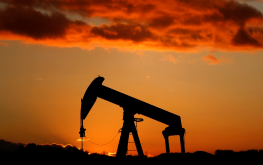 Oil chaos sends crypto and equities in opposite directions