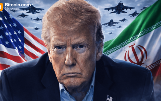 Trump Says Oil Firms ‘Should’ Use Strait of Hormuz Despite Fresh Shipping Attack