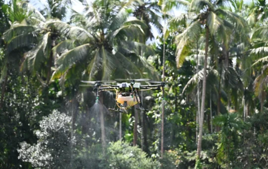Agricultural drones get smarter for large farm holdings