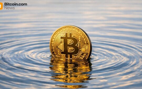 Arthur Hayes Warns Bitcoin May Stall Until Liquidity Returns