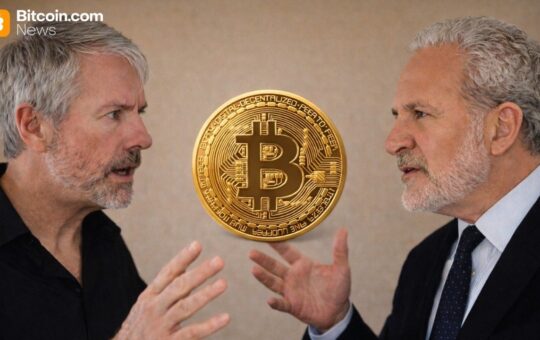 Bitcoin Outlook Clashes as Schiff Urges Selling MSTR Before Crash – Featured Bitcoin News