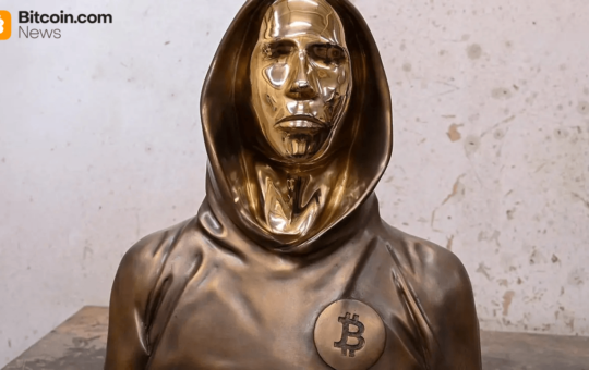 Anonymous Plaintiff Claims $293B Bitcoin Haul, Targets Satoshi's Dormant Wallets in NY Court Case
