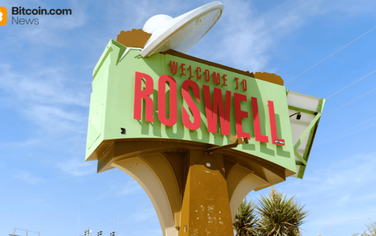 Arkham Flags Roswell, New Mexico's 0.173 BTC Reserve in Viral Alien Meme Post