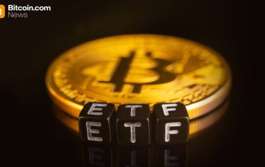 Bitcoin ETFs Lose $1.26B as XRP and HYPE Funds Attract Fresh Inflows