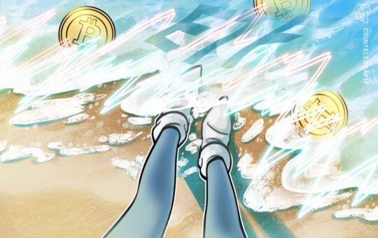 Bitcoin ETFs Post Largest Outflows Since January as BTC Slips